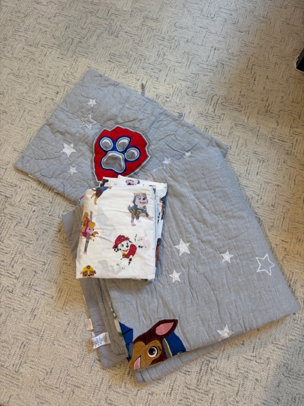 Pottery Barn Kids Paw Patrol Bedding Set (Twin Quilt, Sham and Sheet Set) - Picture 9 of 9